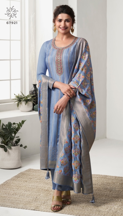 KULLESH-SANAYA-2-EMBROIDERD-MACHLIN-NJACQAURD-WITH-FLAT-ZARI-TOP-MACHLIN-12