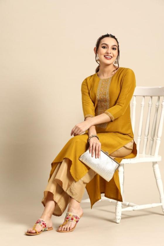 MAHOTSAV-LEONA-VOL-2-CHINON-EMBROIDRED-BEAUTIFUL-KURTI-CATALOGUE-5