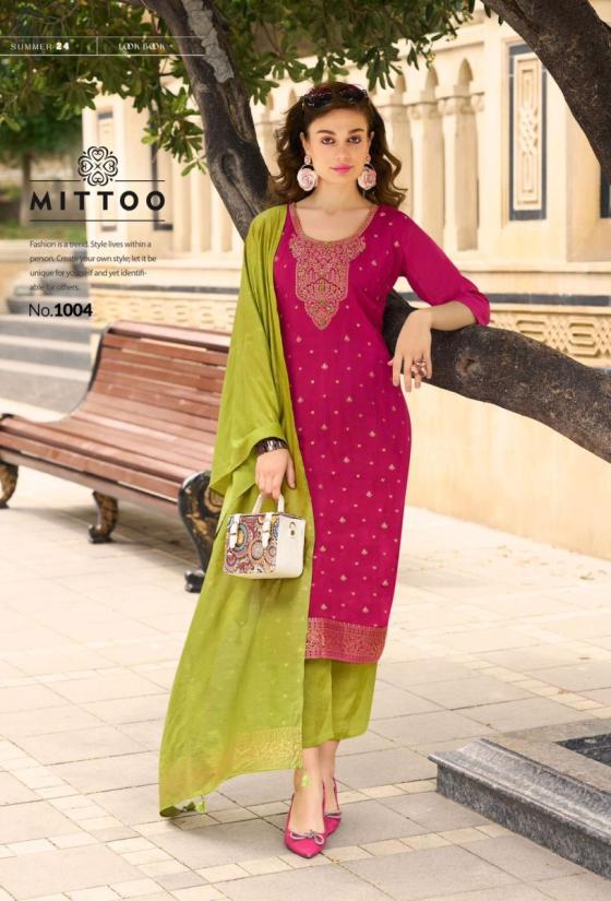 MITTOO-AFREEN-PURE-MUSLINE-JAQAURD-WITH-SANTOON-INNER-AND-THREAD-HANDWORK-2