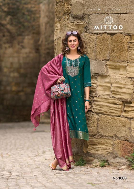 MITTOO-AFREEN-PURE-MUSLINE-JAQAURD-WITH-SANTOON-INNER-AND-THREAD-HANDWORK-8