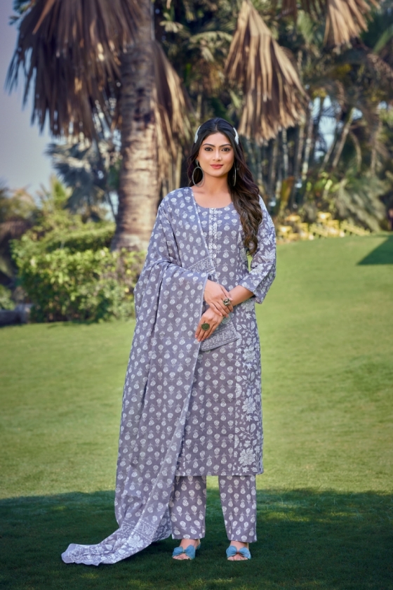 OSSM-SUMMER-STORIES-COTTON-PRINT-MANUAL-WORK-COTTON-3PCS-BEAUTIFULL-KURTI-PANT-DUPATTA-COLLECTION-5