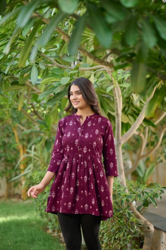 RUNGMAYA-CANDY-VOL-7-BEAUTIFUL-SHORT-KURTIS-CATALOGUE-11