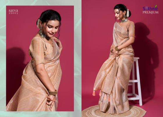 SETHNIC-SATVA-DENSE-WOVEN-ORGANZA-ALL-OVER-GOLDAN-ZARI-BEAUTIFUL-TESSELS-ON-THE-PALLU-5