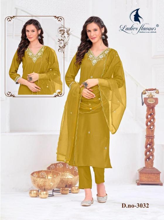 VAHANVATI-ENERPRICE-LADIES-FLAVOUR-D.NO-3032-3033-ROMAN-WITH-HEAVY-EMBROIDERY-WORK-WITH-COTTON-INNER-KURTI-PANT-DUPATTA-CATLOG-1